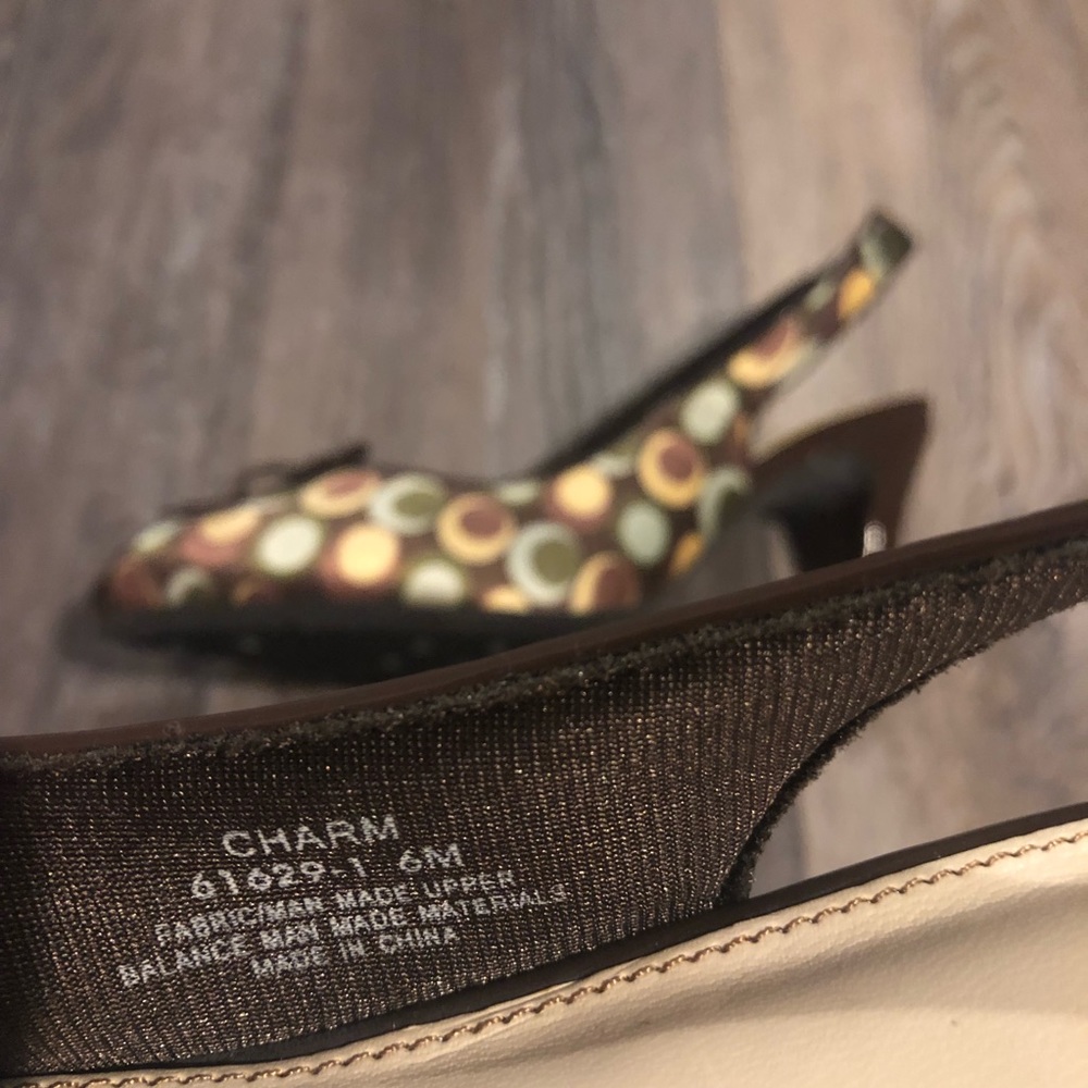 LifeStride Heels - Picture 8 of 8